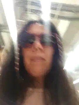 Reinacatchile online show from February 24, 2025, 1:35 am