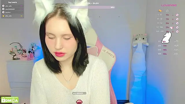 Snapshot of Gylaxie chatting on February 4, 2025, 9:28 am Gylaxie online show from February 4, 2025, 9:28 am