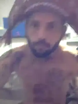 Leonpicudo online show from December 27, 2024, 3:20 am