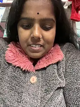 Snapshot of Beauty-queen chatting on January 9, 2025, 9:59 am Beauty-queen online show from January 9, 2025, 9:59 am