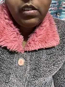 Snapshot of Beauty-queen chatting on January 18, 2025, 4:53 pm Beauty-queen online show from January 18, 2025, 4:53 pm