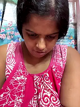 Snapshot of Beauty-queen chatting on October 31, 2025, 1:23 pm Beauty-queen online show from October 31, 2025, 1:23 pm