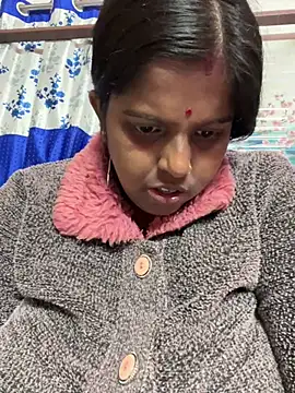 Beauty-queen online show from February 12, 2026, 2:34 pm