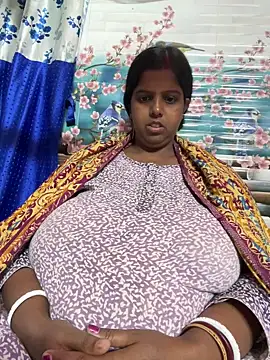 Beauty-queen online show from March 3, 2026, 11:49 am