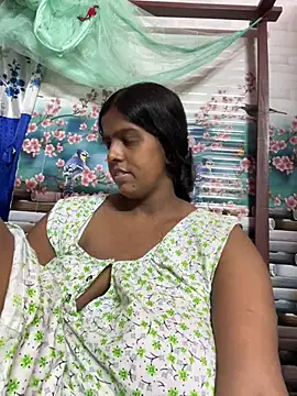 Beauty-queen online show from June 27, 2026, 2:01 pm