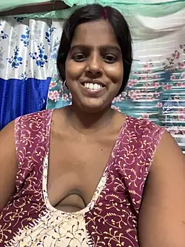 Beauty-queen online show from July 5, 2026, 2:46 pm