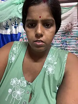 Beauty-queen online show from July 9, 2026, 1:59 pm