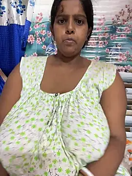 Beauty-queen online show from August 7, 2026, 3:14 pm