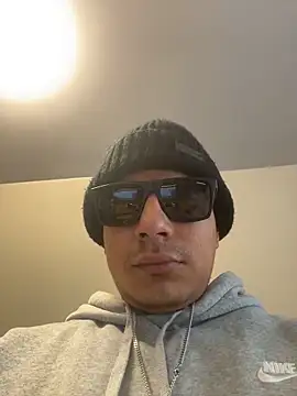 MynameisPaco online show from February 10, 2026, 4:33 pm