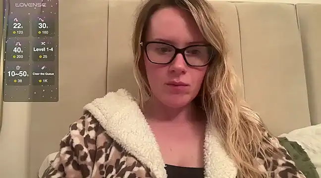 Snapshot of redheadrosie69 chatting on March 2, 2025, 8:07 pm redheadrosie69 online show from March 2, 2025, 8:07 pm