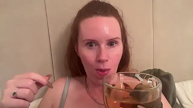 Snapshot of redheadrosie69 chatting on September 24, 2025, 7:06 pm redheadrosie69 online show from September 24, 2025, 7:06 pm