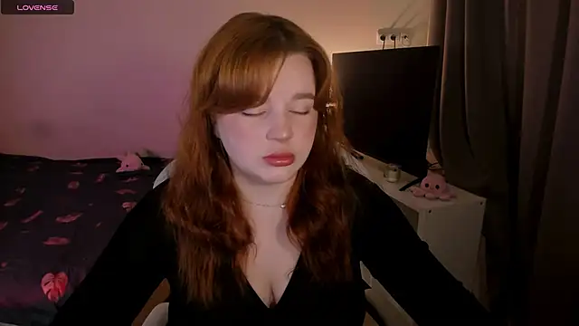 Snapshot of _Lisa_x chatting on December 2, 2024, 7:14 am Lisa x online show from December 2, 2024, 7:14 am