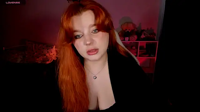 Snapshot of _Lisa_x chatting on October 2, 2025, 1:18 pm Lisa x online show from October 2, 2025, 1:18 pm