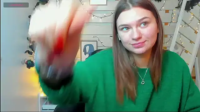 Josephine Kiss online show from January 19, 2026, 2:32 pm