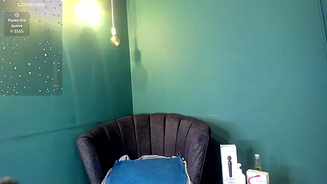 Danna 777  online show from September 26, 2025, 12:14 am