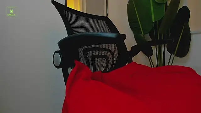 Snapshot of Whitney_Svonn chatting on January 23, 2025, 3:32 pm Whitney Svonn online show from January 23, 2025, 3:32 pm