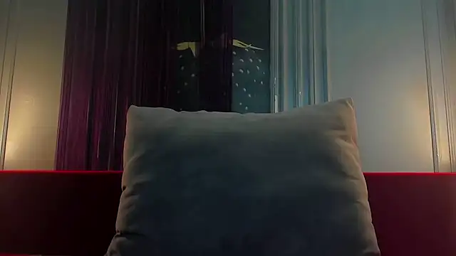 Snapshot of Whitney_Svonn chatting on March 4, 2025, 8:24 am Whitney Svonn online show from March 4, 2025, 8:24 am