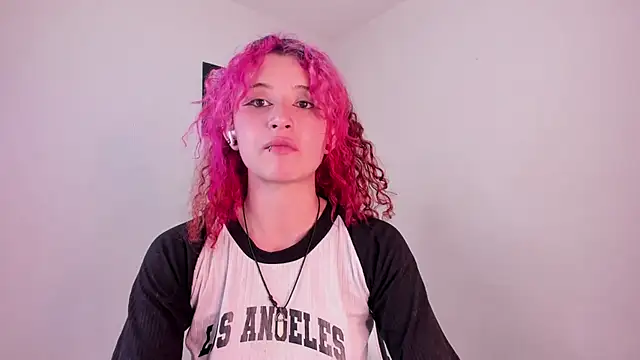 Snapshot of valent_27 chatting on October 23, 2025, 11:14 pm valent 27 online show from October 23, 2025, 11:14 pm