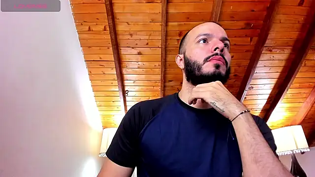 Tom Bailey online show from November 24, 2025, 12:38 pm