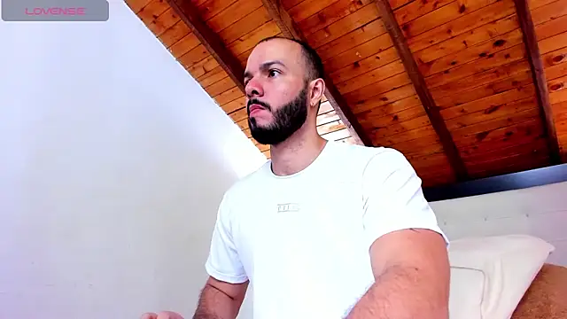 Tom Bailey online show from January 16, 2026, 12:42 pm