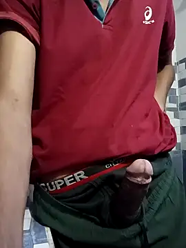 Snapshot of hotvarunrita chatting on September 15, 2025, 6:24 am hotvarunrita online show from September 15, 2025, 6:24 am