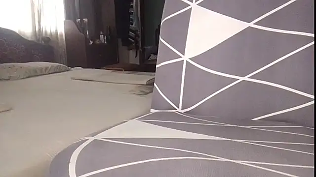 Naughty Ratty online show from April 10, 2026, 11:59 am