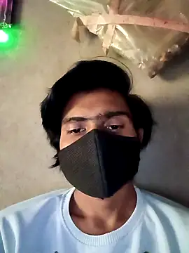 Snapshot of Yasha_14C_Creator chatting on November 7, 2025, 6:57 am Yasha 14C Creator online show from November 7, 2025, 6:57 am