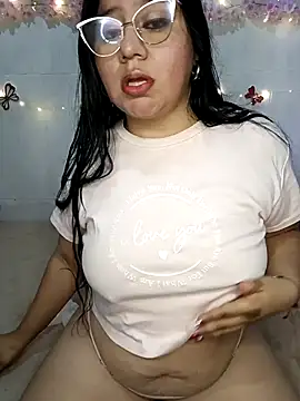 Snapshot of keterinjones--11 chatting on February 1, 2026, 3:49 am keterinjones--11 online show from February 1, 2026, 3:49 am