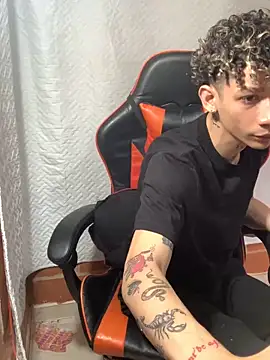 mateodeamjo online show from December 19, 2024, 3:52 pm