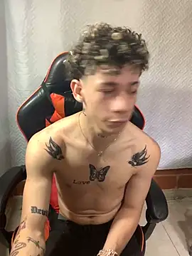 mateodeamjo online show from December 24, 2024, 6:06 pm