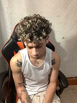 mateodeamjo online show from January 24, 2025, 9:17 am