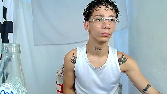 Snapshot of mateodeamjo chatting on June 4, 2026, 3:12 am mateodeamjo online show from June 4, 2026, 3:12 am