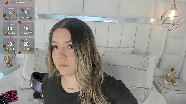 Snapshot of 1m_dalhia chatting on October 18, 2025, 8:42 pm 1m dalhia online show from October 18, 2025, 8:42 pm