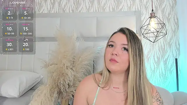 1m dalhia online show from November 21, 2025, 8:40 pm