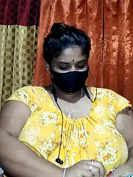 Snapshot of Dusto_Meye chatting on October 27, 2025, 11:31 pm Dusto Meye online show from October 27, 2025, 11:31 pm