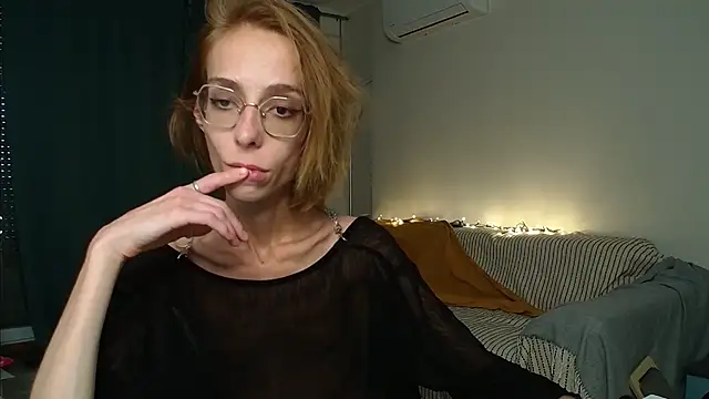 amber quell here online show from May 30, 2026, 3:53 pm