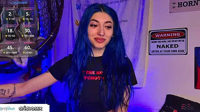 AriaVoss online show from April 19, 2026, 8:33 pm