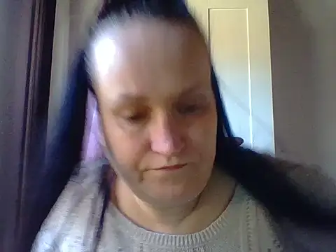 Snapshot of _squirty_cum_lady_ chatting on February 17, 2025, 10:07 am squirty cum lady online show from February 17, 2025, 10:07 am