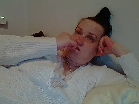 Snapshot of _squirty_cum_lady_ chatting on February 26, 2025, 11:04 pm squirty cum lady online show from February 26, 2025, 11:04 pm