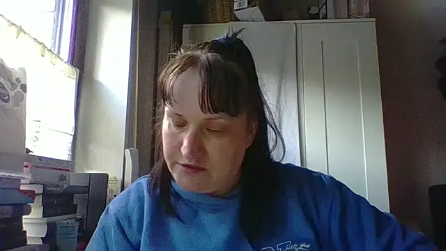  squirty cum lady  online show from March 26, 2026, 10:10 am