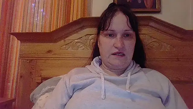  squirty cum lady  online show from May 11, 2026, 10:32 am