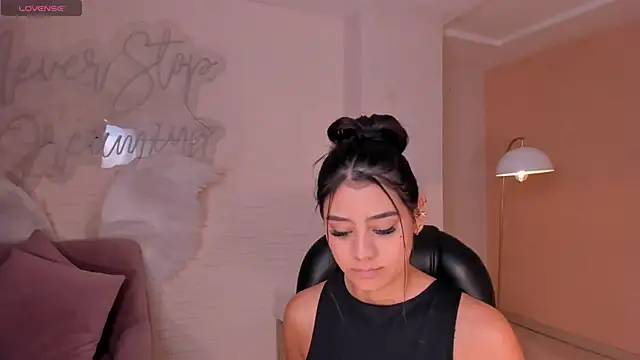 AllyJensen online show from February 15, 2025, 6:55 pm