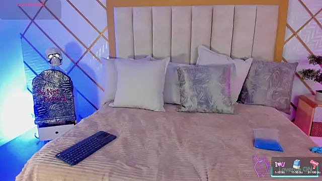 TamyHoney online show from October 30, 2025, 1:40 am