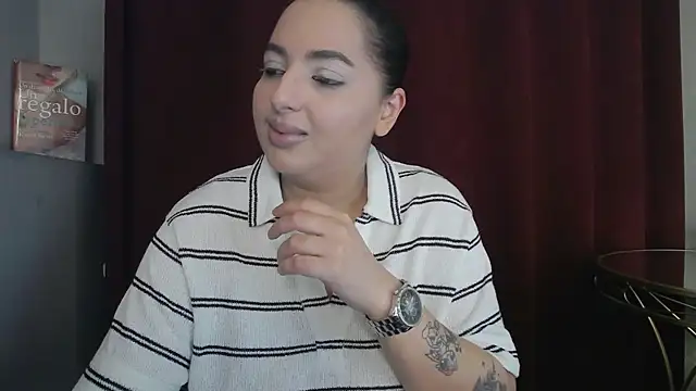 BustyAllyy online show from December 19, 2025, 7:54 pm