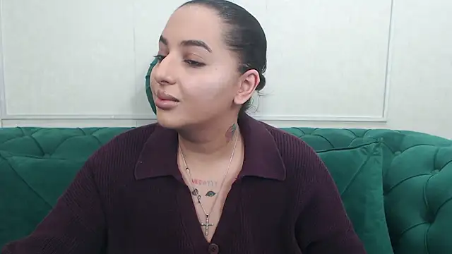 BustyAllyy online show from April 8, 2026, 6:52 pm