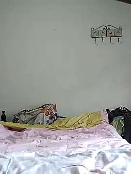 Chatlitos4879 online show from March 10, 2026, 10:31 am