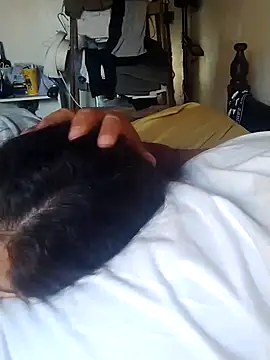 Chatlitos4879 online show from April 11, 2026, 11:14 am