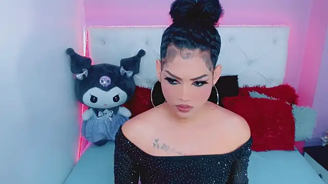 Amanda bigx online show from October 18, 2025, 5:54 am