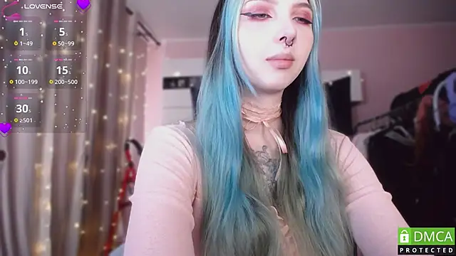 JustMeowGirl online show from March 28, 2026, 5:07 am