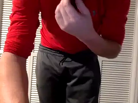 Snapshot of Kink_Master_Daddy chatting on January 26, 2025, 1:09 am Kink Master Daddy online show from January 26, 2025, 1:09 am